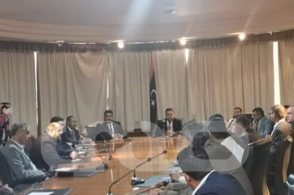 الوطنية للنفط تعلن حالة القوة القاهرة على ميناء البريقة النفطي وتحذر بأن الإقفال سيكون له تداعياته على استقرار الشبكة الكهربائية بالمنطقة الشرقية