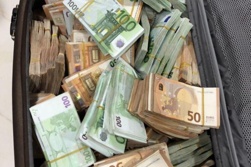الفيتوري : الاحتكار السلعي غير المنضبط بضوابط أحد أسباب التضخم