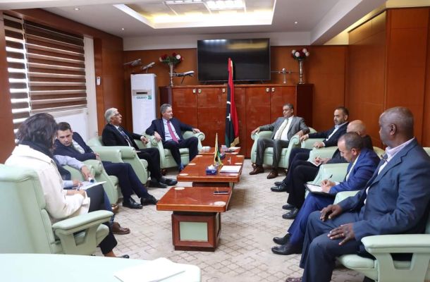 باشاغا يعلن عن برنامج توزيع الميزانيات على البلديات .. وهذه تفاصيله