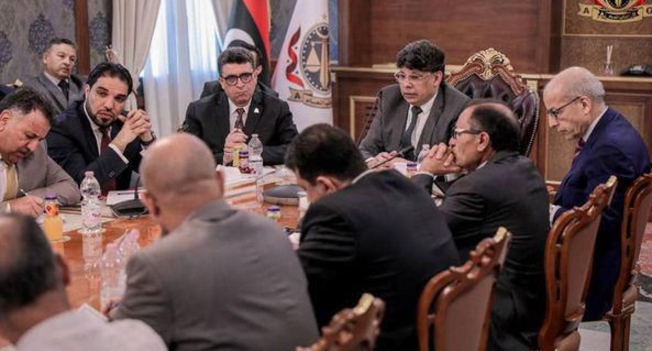 "الشريف" يفصح لصدى الجدول الموحد الأنسب للمرتبات