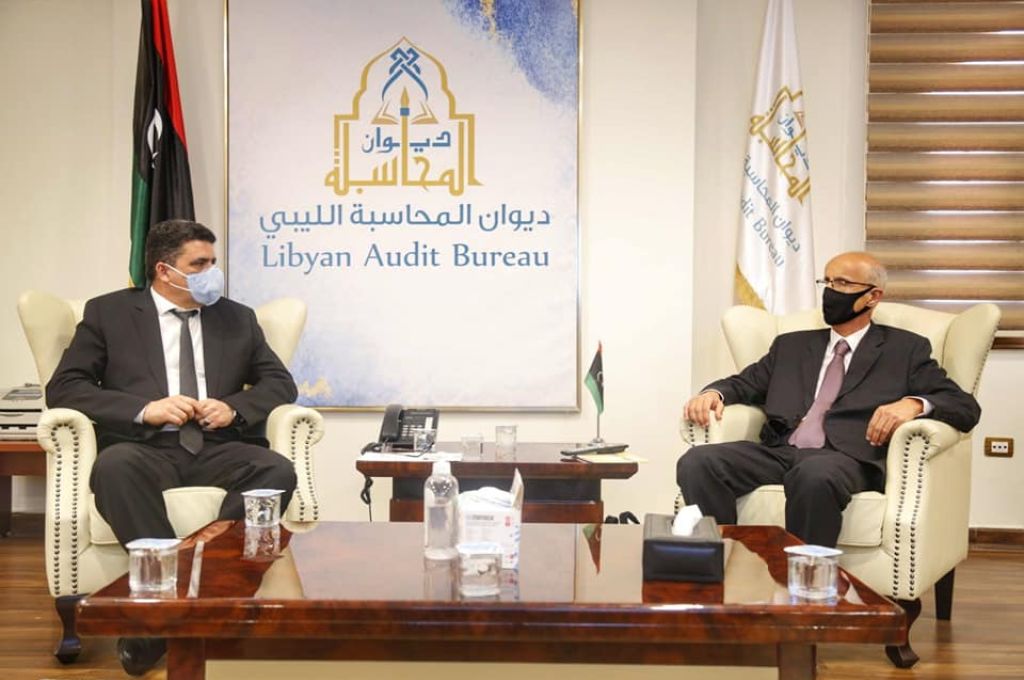عضو لجنة سعر الصرف يكشف أن مشكلة المقاصة ستحل قريباً.. ويوضح تفاصيل هامة