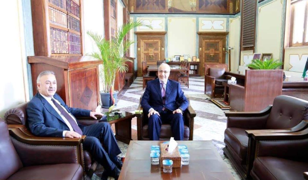 الصديق الكبير يجتمع مع سفير دولة تركيا الجديد لدى ليبيا