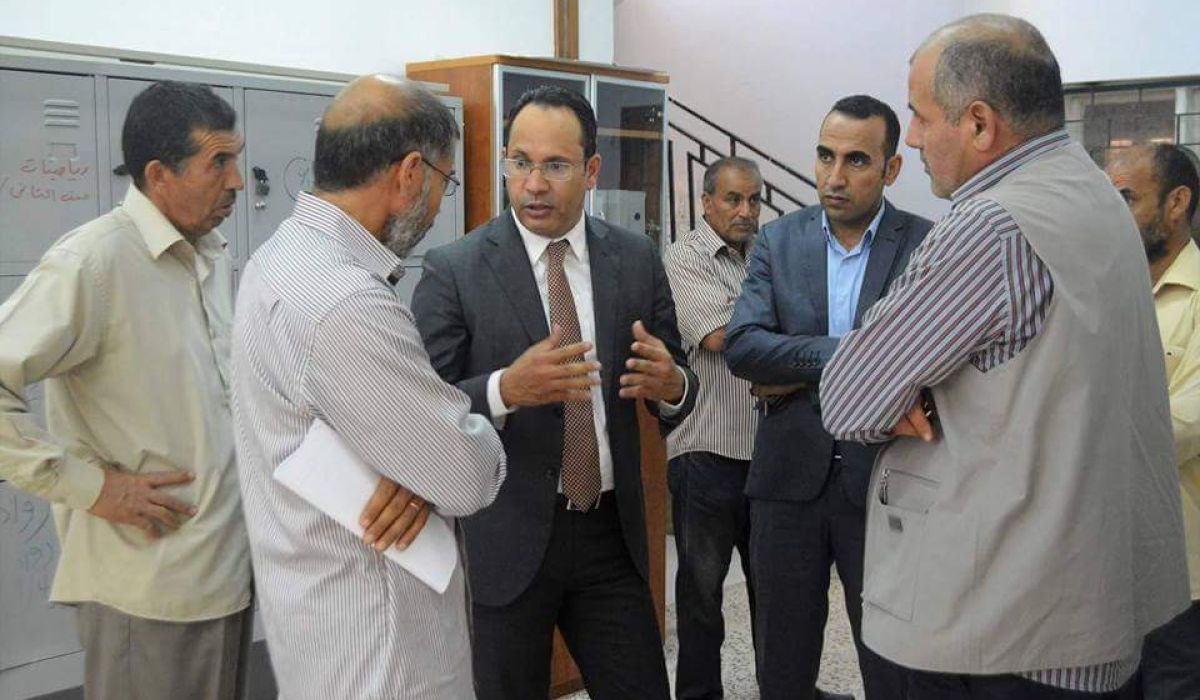 وكيل التعليم يتفقد سير العمل بمشاريع صيانة المؤسسات التعليمية ببلدية صبراتة
