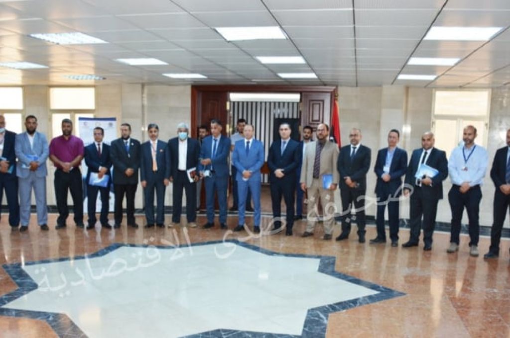 الاقتصاد والتجارة تناقش خطط عمل الجهات التابعة لها وما أنجزته من أعمال
