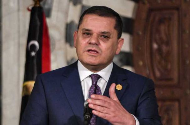 خاص.. "المركزي": لدينا القدرة على احتواء السوق الموازي تحت 7 دينار للدولار بعد استئناف عمل مكاتب الصرافة والشركات