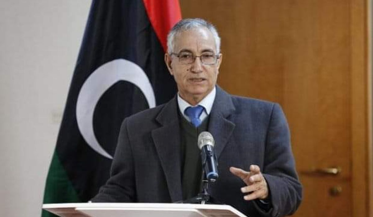 مراجع غيث: لعب السياسة على مرتبات المواطنين أمر غير صحيح