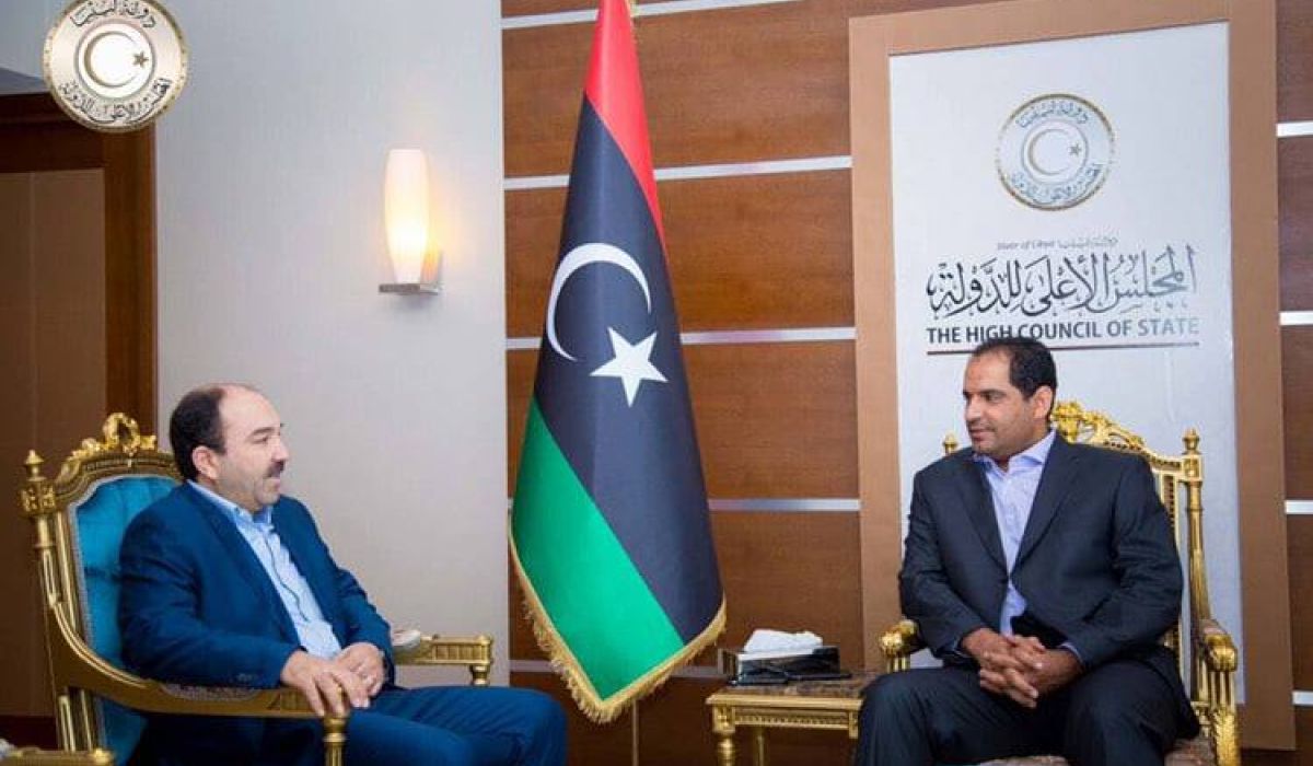 ناجي مختار يجتمع مع المدير التنفيذي للشركة العامة للكهرباء