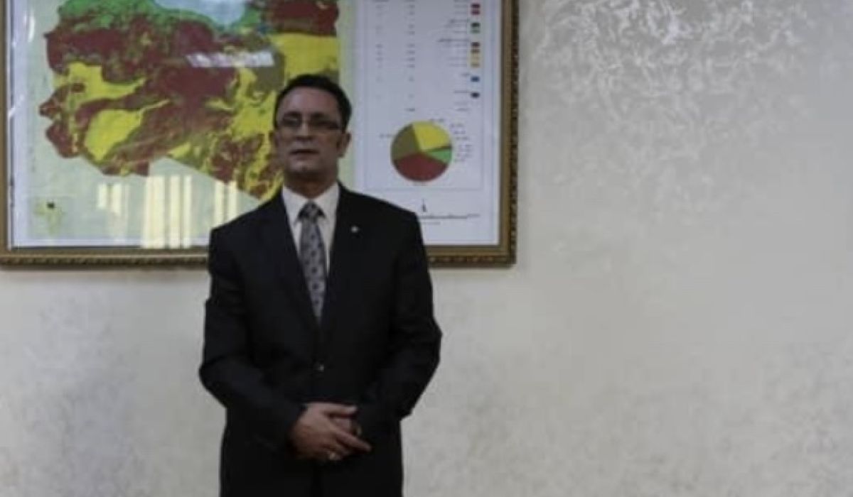 وزير الزراعة يجري اجتماعاً مع عدد من المسؤولين عن الجانب الأمريكي لبحث التعاون بين البلدين