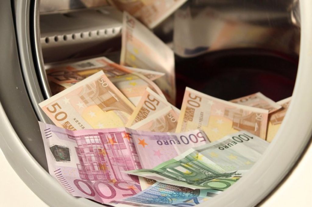 المليشيات الليبية متورطة في أخطر تجارة في العالم " السوق السوداء وغسيل الأموال "