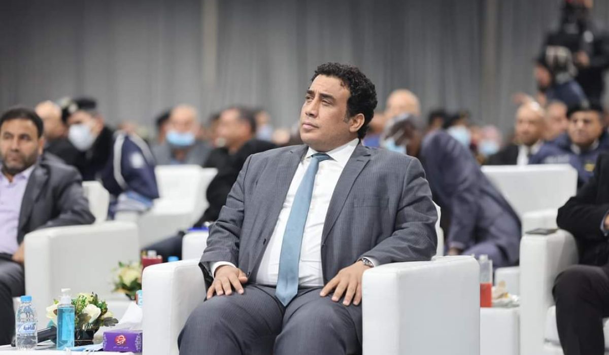 "المنفي" يقوم بالمشاركة في تدشين مشروع استكمال مراحل الطريق الدائري الثالث وتوقيع عدد من عقود الطرق الجديدة
