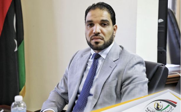 "الدبيبة" يشرف على توقيع إتفاق لإنشاء منشأة طاقة شمسية