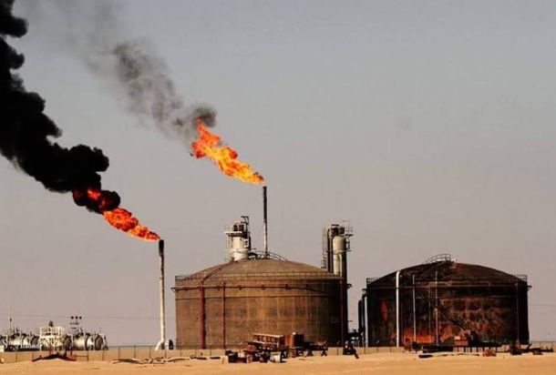 خفض المرتبات بنسبة 20%.. قرار صحيح في توقيت خاطئ؟