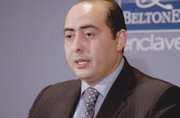 الشحومي : التوسع في الإنفاق اعتماداً على موارد استثنائية كعوائد بيع الدولار سيخلق أزمة حقيقية