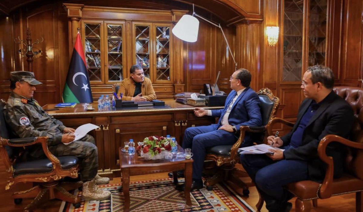 "الدبيبة" يبحث زيادة التنسيق الأمني بين ليبيا وتونس