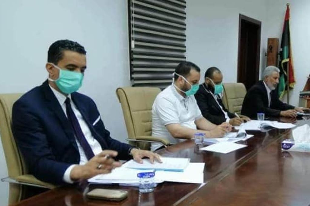 مصرف الجمهورية "فرع الميدان" يؤكد إصابة إحد موظفيه بفيروس كورونا