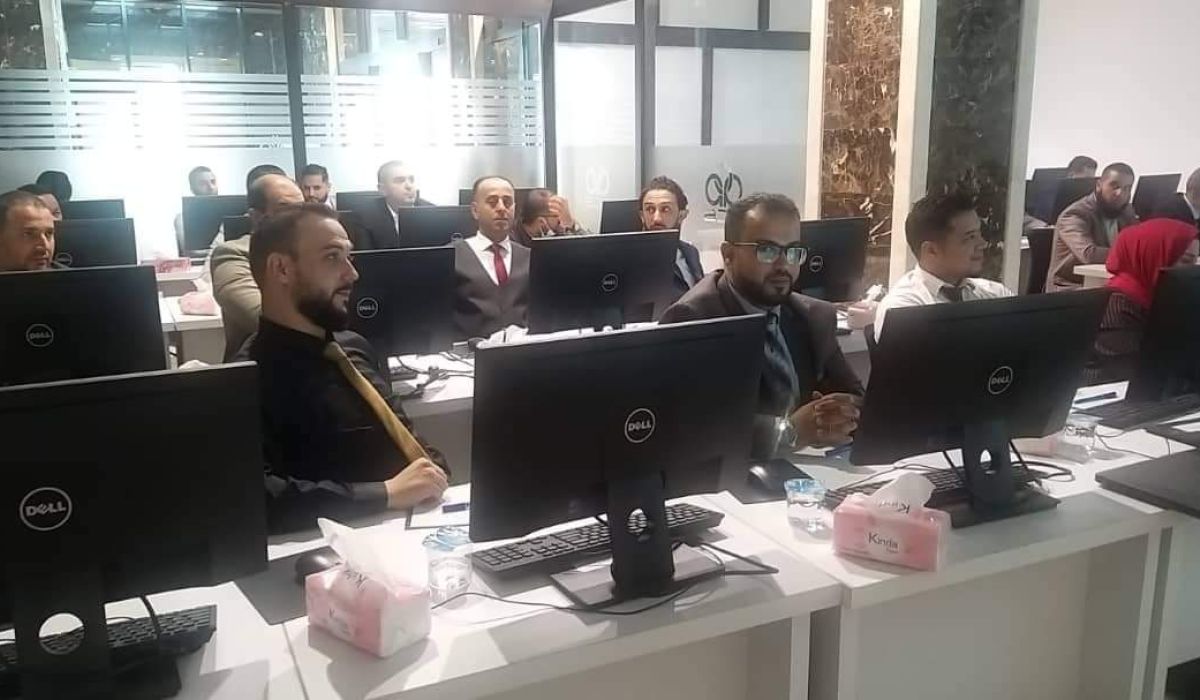 التجاري الوطني يعقد دورة تدريبية لمساعدي رؤساء المكاتب والأقسام بإدارات فروع منطقة طرابلس