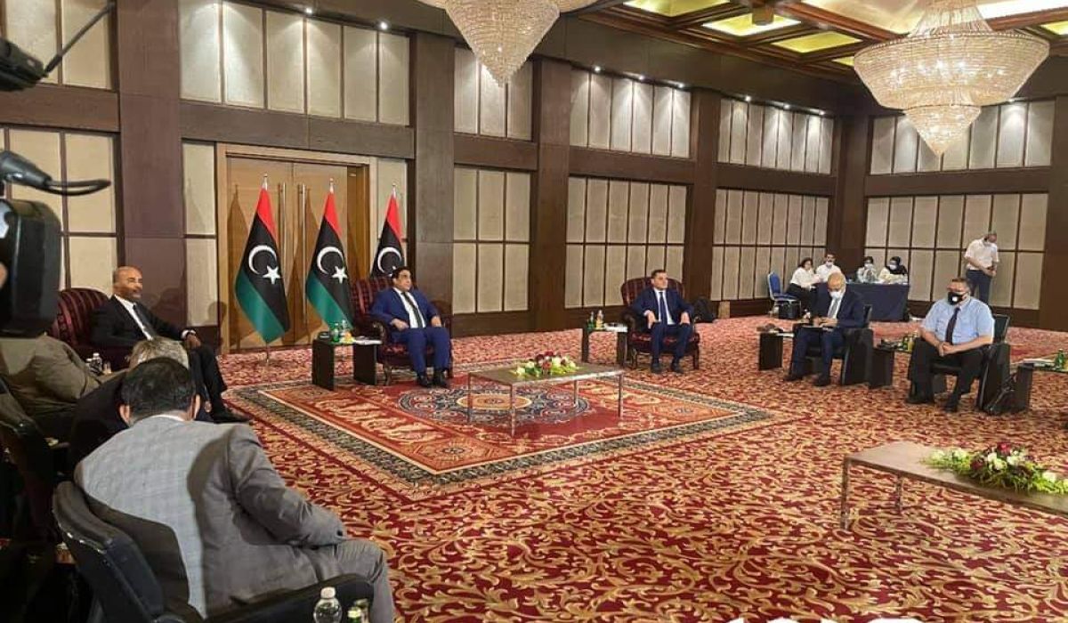 خاص.. انطلاق مراسم تسليم واستلام تقرير ديلويت