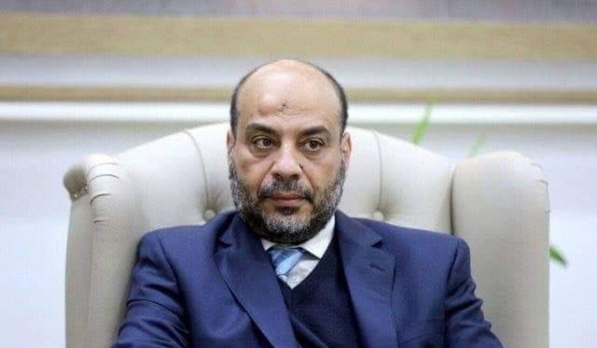 "عصر" يطالب "الحبري" بعدم المساس بأرصدة صندوق الإنماء الاقتصادي