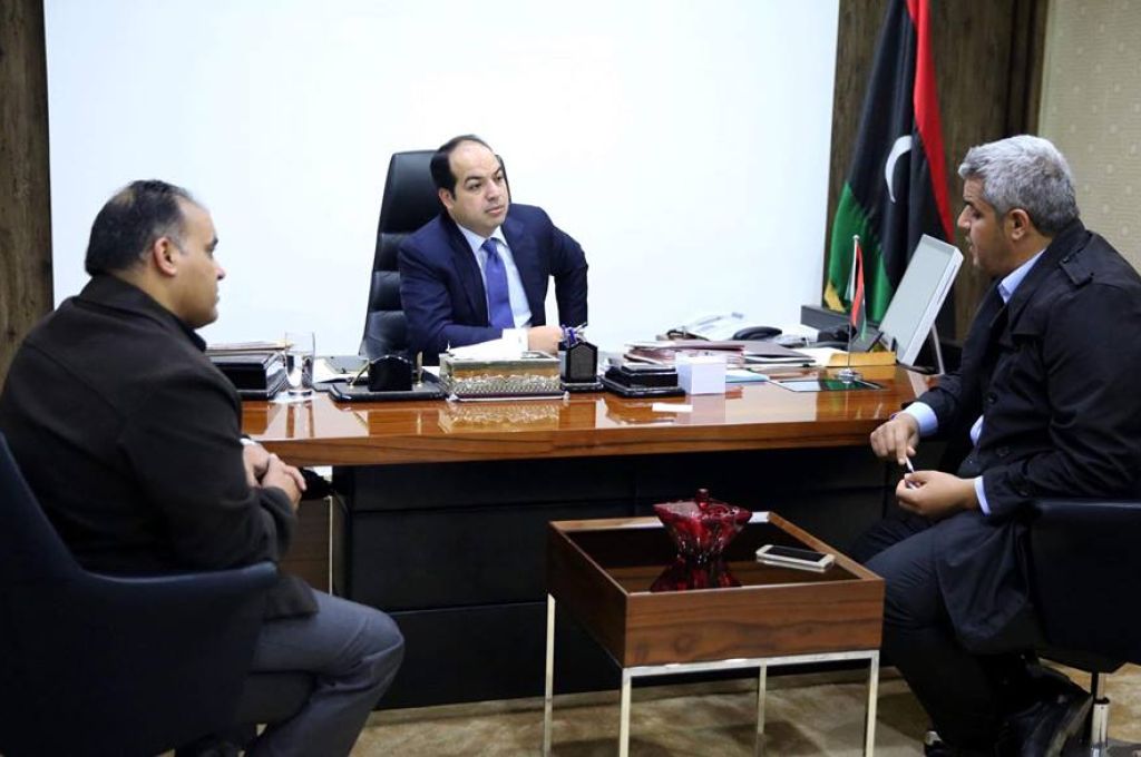 معيتيق يناقش مع عميد بلدية زليتن مشروعات البنية التحتية بالبلدية