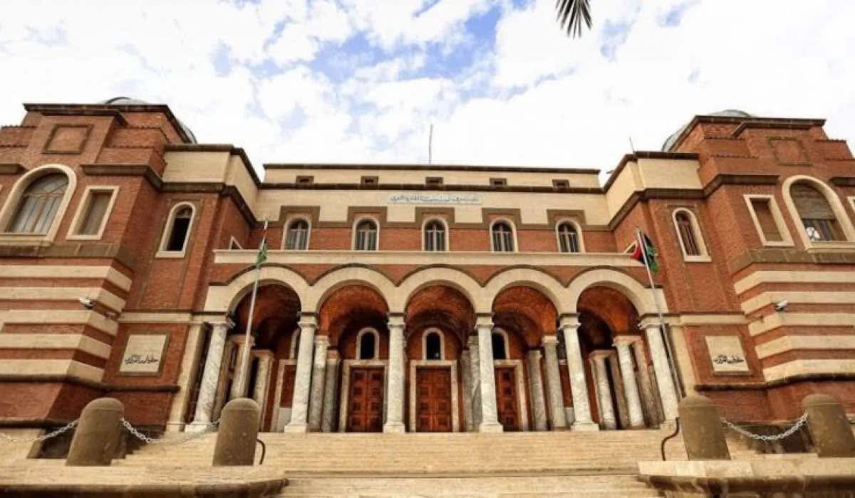 خاص… المصرف المركزي ينتهي من إحالة منحة الأبناء وكذلك مرتبات شهر مايو 