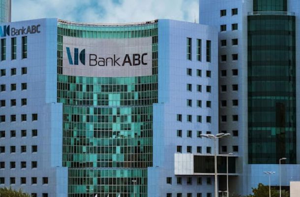 رئيس الديوان يبحث مع وزير المالية ملف الإفراجات المالية