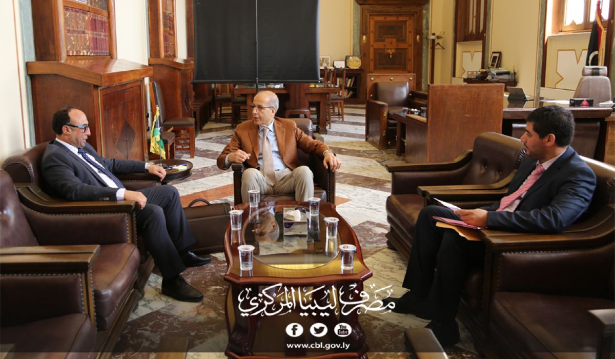 مناقشة تنفيذ الموازنة الاستيرادية للنصف الثاني من عام 2017