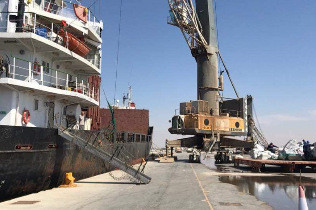 الثني يخصص قرابة 20 مليون دينار لتنفيذ عدد من الطرق ببلدية طبرق