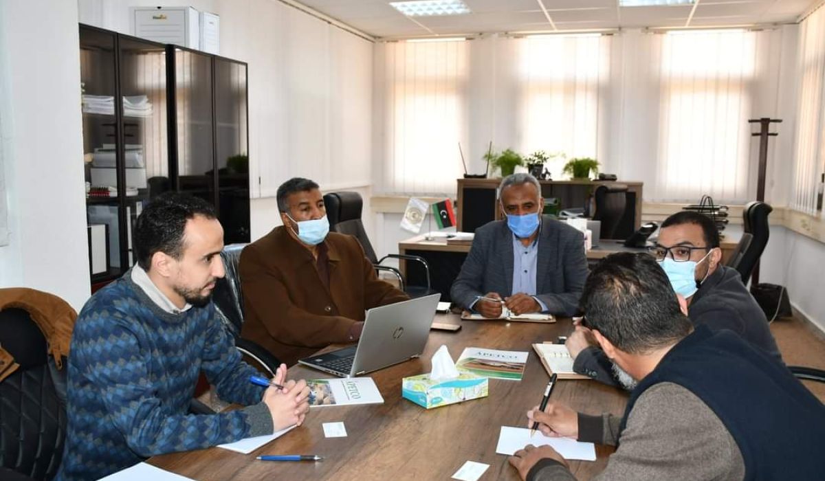 شركة الجوف للتقنية النفطية تجتمع مع شركة APETCO المصرية للخدمات النفطية