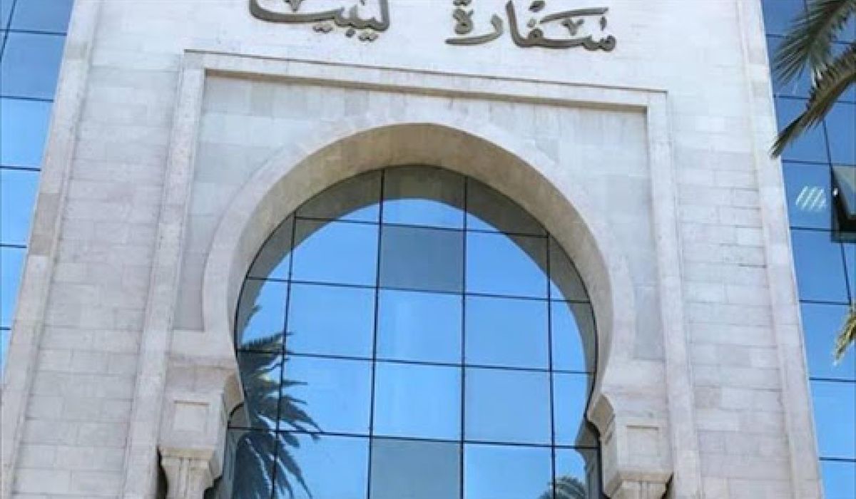 ليبيون يشتكون من إهمال القنصلية الليبية بتونس لهم ... ويكشفون التفاصيل
