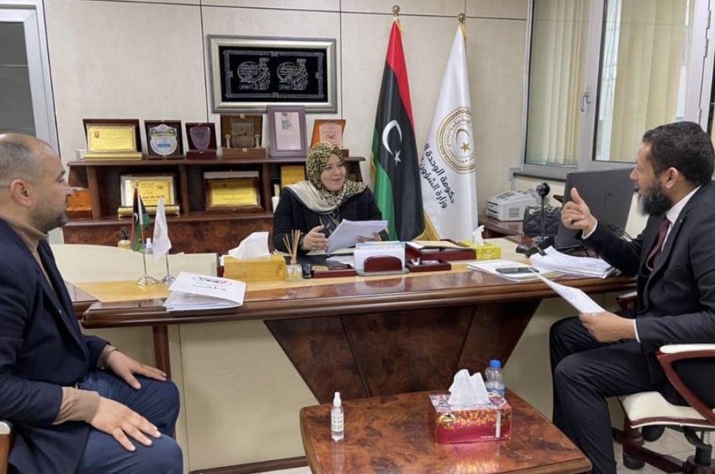 خاص.. مصدر بالمركزي يصرح لصدى حيال وصول عدد 255 عنوان جديد تم اقتناءها من معرض القاهرة الدولي للكتاب