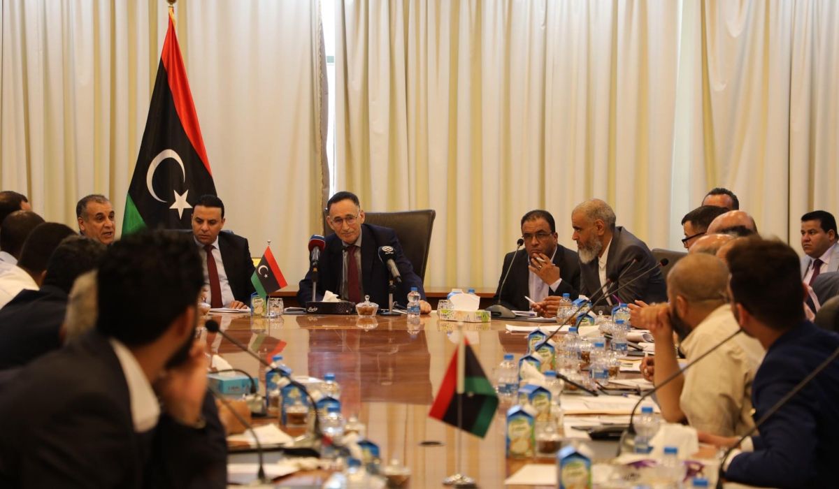 خلال اجتماعه مع مراقبي الاقتصاد والتجارة على مستوى ليبيا.. "الحويج" يشدد على ضرورة تعزيز دور حماية المستهلك ومكافحة الغش التجاري