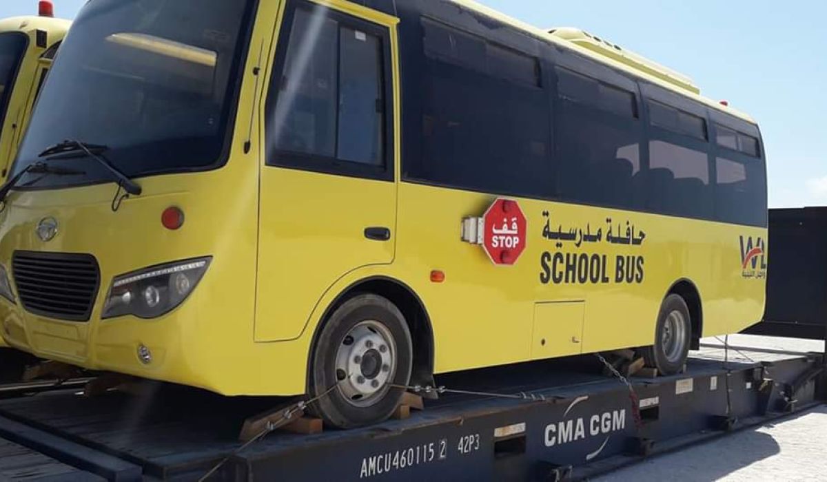 ميناء بنغازي يستقبل 29 حافلة نقل طلاب لصالح مصرف التجارة والتنمية