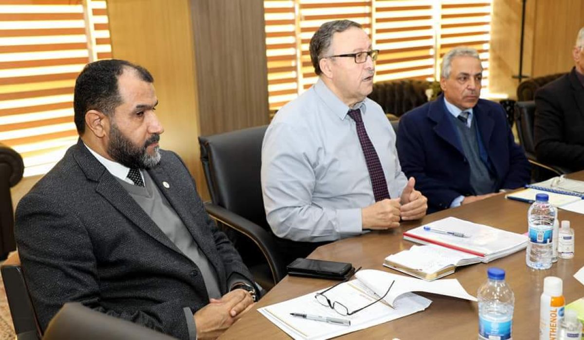 "الحبري" يناقش مقترح جدول المرتبات الموحد