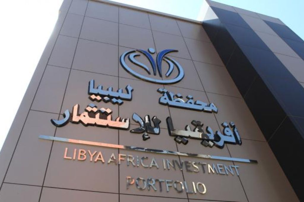 "القطراني" يؤكد على ضرورة متابعة ملف بلدية سلوق والمشاريع المتوقفة بالمنطقة