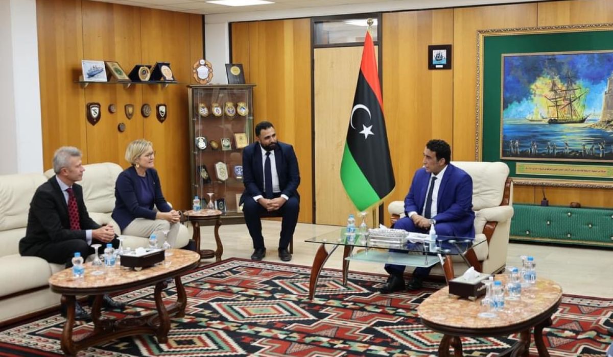 "المنفي" يبحث مع سفيرة المملكة المتحدة لدى ليبيا أوجه التعاون المشترك