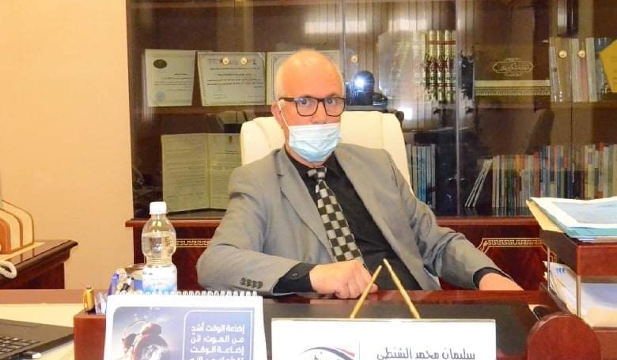 الشنطي يؤكد استمرارية عمله من مقر الرقابة .. ويطمئن موظفيه