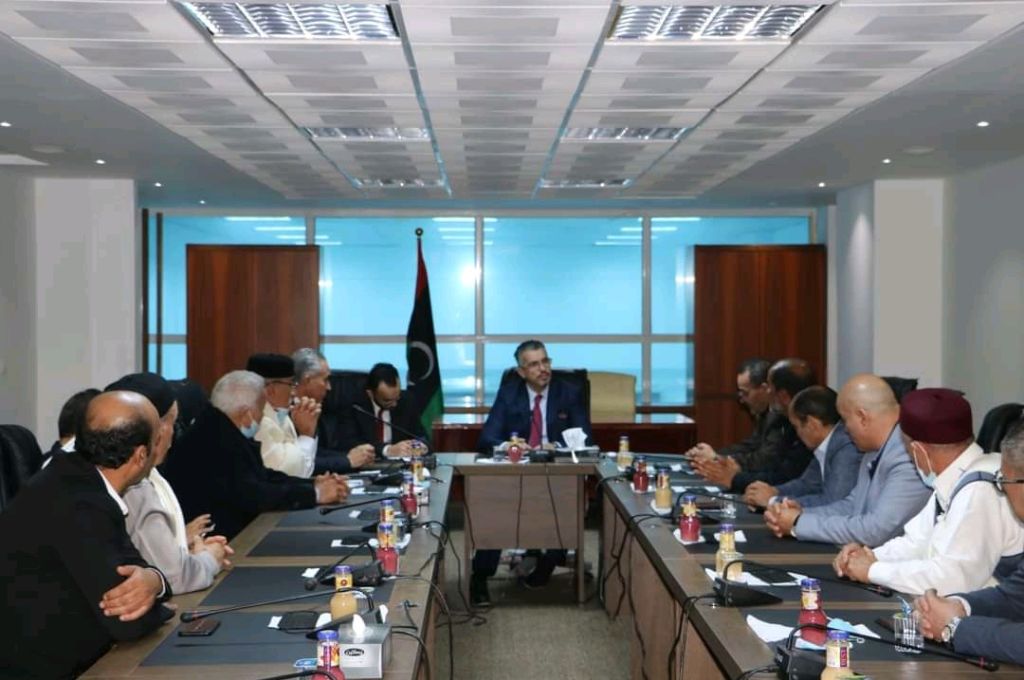 خاص.. اللموشي يخاطب النائب العام ويقدم شكوى ضد مدير عام السجل التجاري