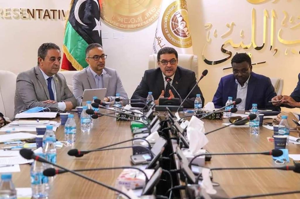 "معيتيق" يناقش مختنقات بلدية طرابلس المركز