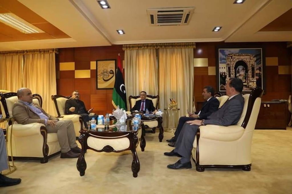 خاص.. السفير الأمريكي لدى ليبيا يُجيب عن تساؤل صدى بخصوص مستجدات توحيد مصرف ليبيا المركزي