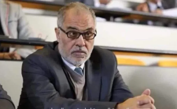 خاص.. "المركزي" يُعمم على المصارف بسرعة عملية اصدار وتسليم البطاقات المصرفية ويؤكد تعرض المصرف المخالف إلى أشد العقوبات