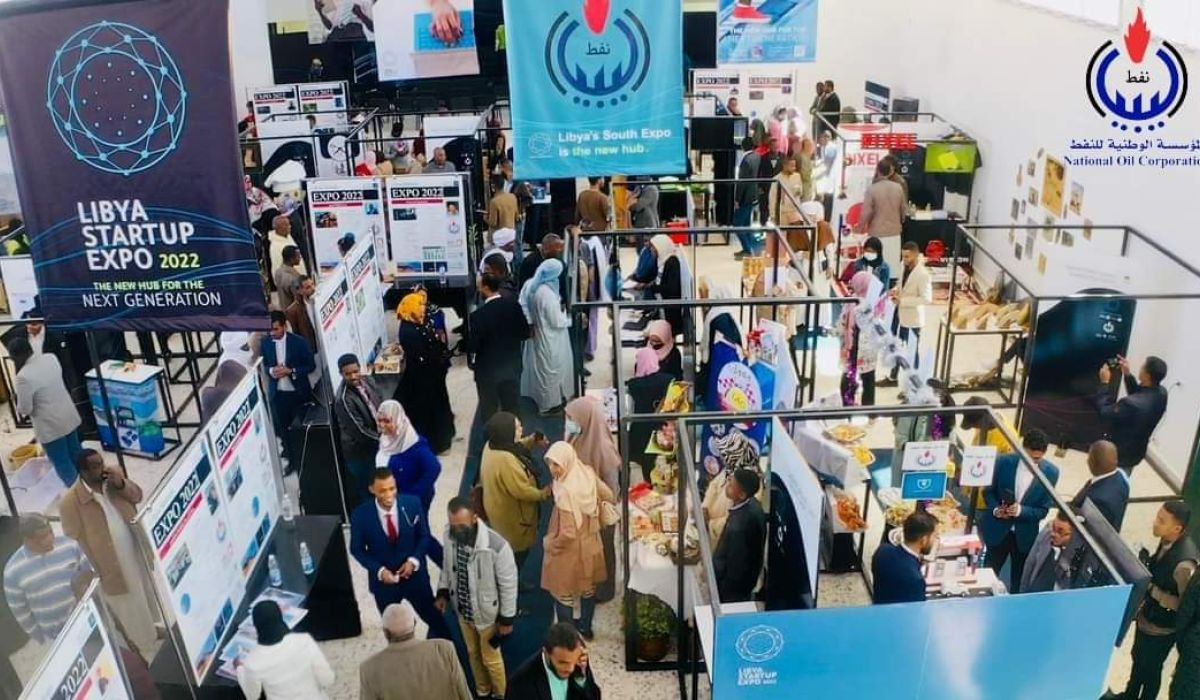 "المؤسسة الوطنية للنفط" تلقي الضوء على رواد الأعمال من خلال رعايتها معرض المشروعات الصغرى بمدينة أوباري