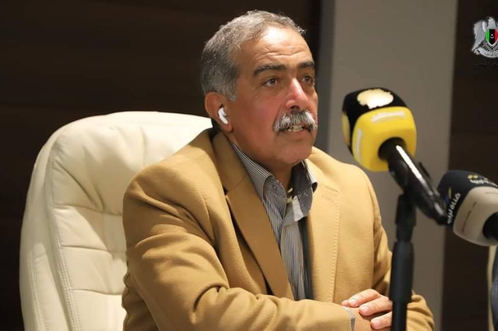 بعد تقليص عدد ساعات حظر التجول.. "الاحيمر" يصدر تعليماته بفتح المصارف التجارية بالمنطقة الشرقية