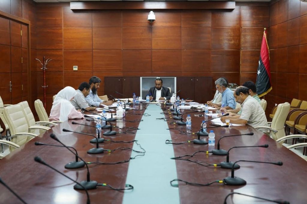 حكومة الوحدة الوطنية تصدر تعليماتها بضرورة صرف المنحة السنوية للطلبة