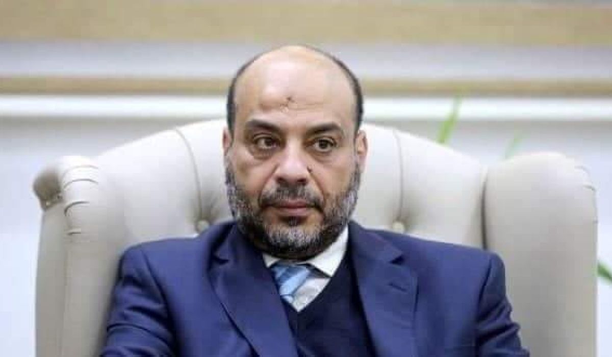 "عصر": مطالب المتظاهرين هي اختصاص مركزي البيضاء ومؤسسة النفط وهما سلطتان لا يخضغان لوزارة الاقتصاد