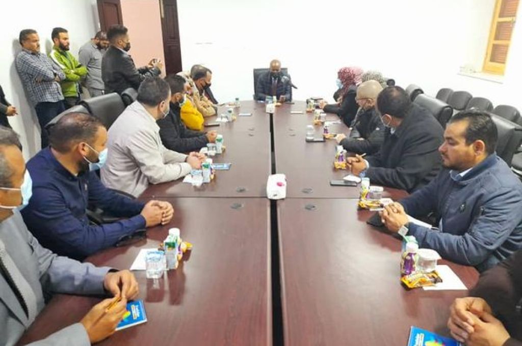 موقع فرنسي : الأموال الليبية ملفا ملغما وقضية الصراع الراهن