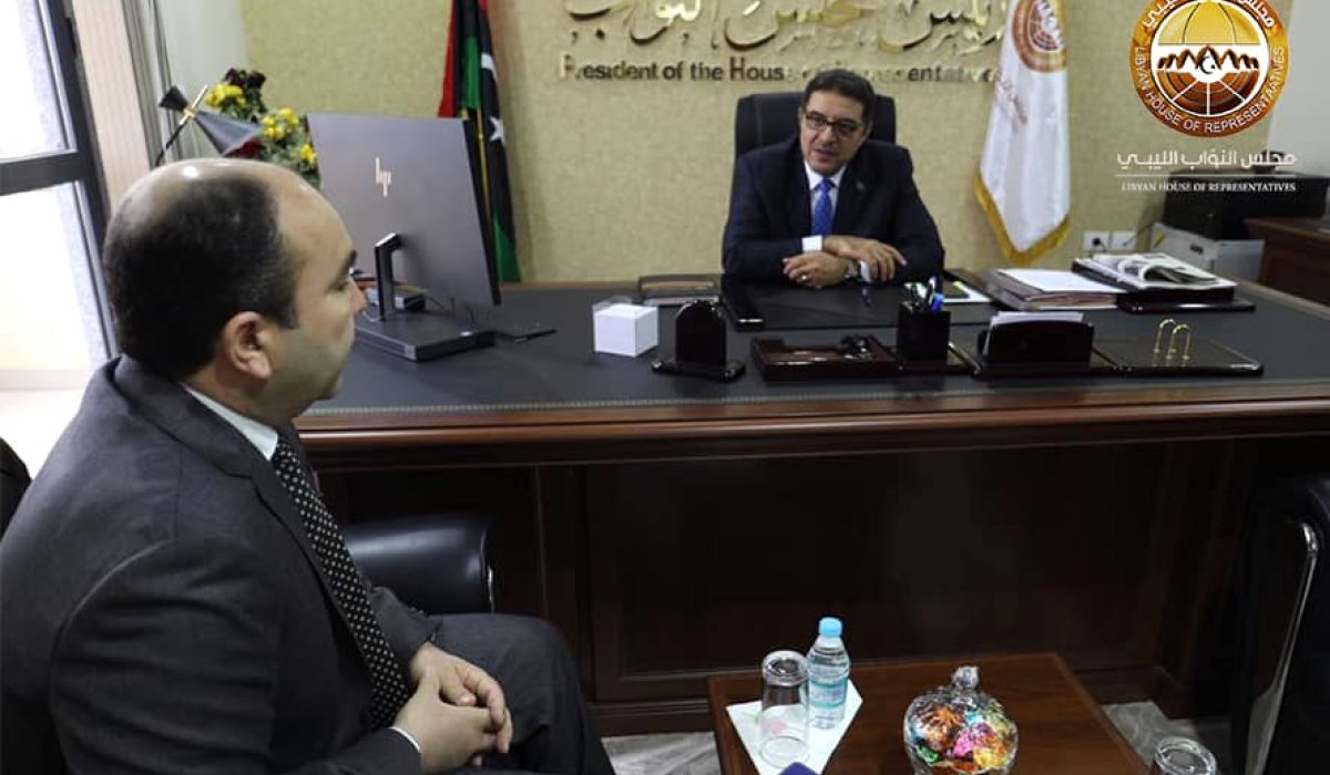 الكهرباء تبحث مستحقات الشركة لدى قطاعات الدولة