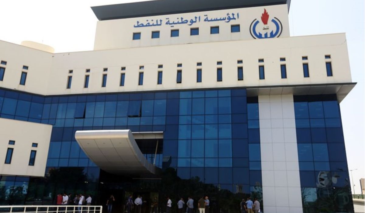 الوطنية للنفط تستكمل تحديث شبكة الكهرباء بمنطقة العرقوب التابعة لبلدية البريقة