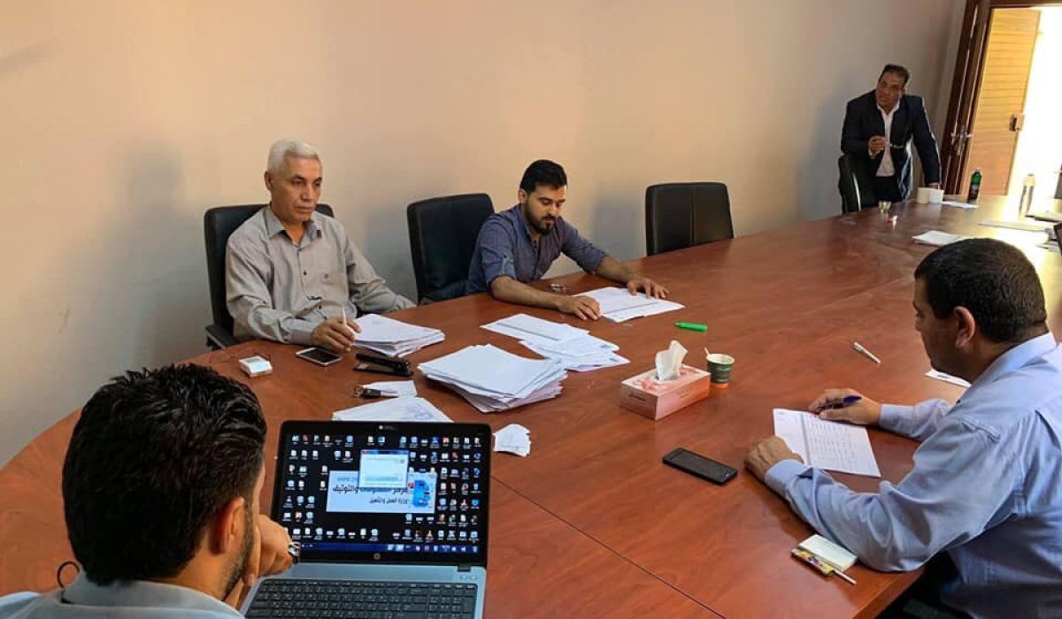 البدء في تسوية الازدواج الوظيفي ل590 حالة