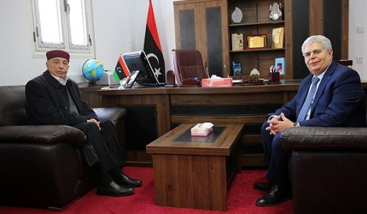 عقيلة صالح في لقاء مع الشكري يتمنى له تحقيق تحسن في الأوضاع الاقتصادية