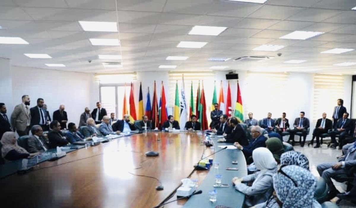 مساعد المدير العام يستعرض الخطة الاستراتيجية الجديدة لمصرف الساحل والصحراء 2021-2025